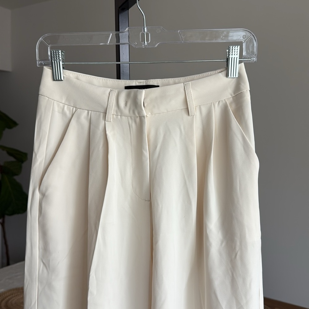 Women’s dress pants XS - Picture 2 of 4